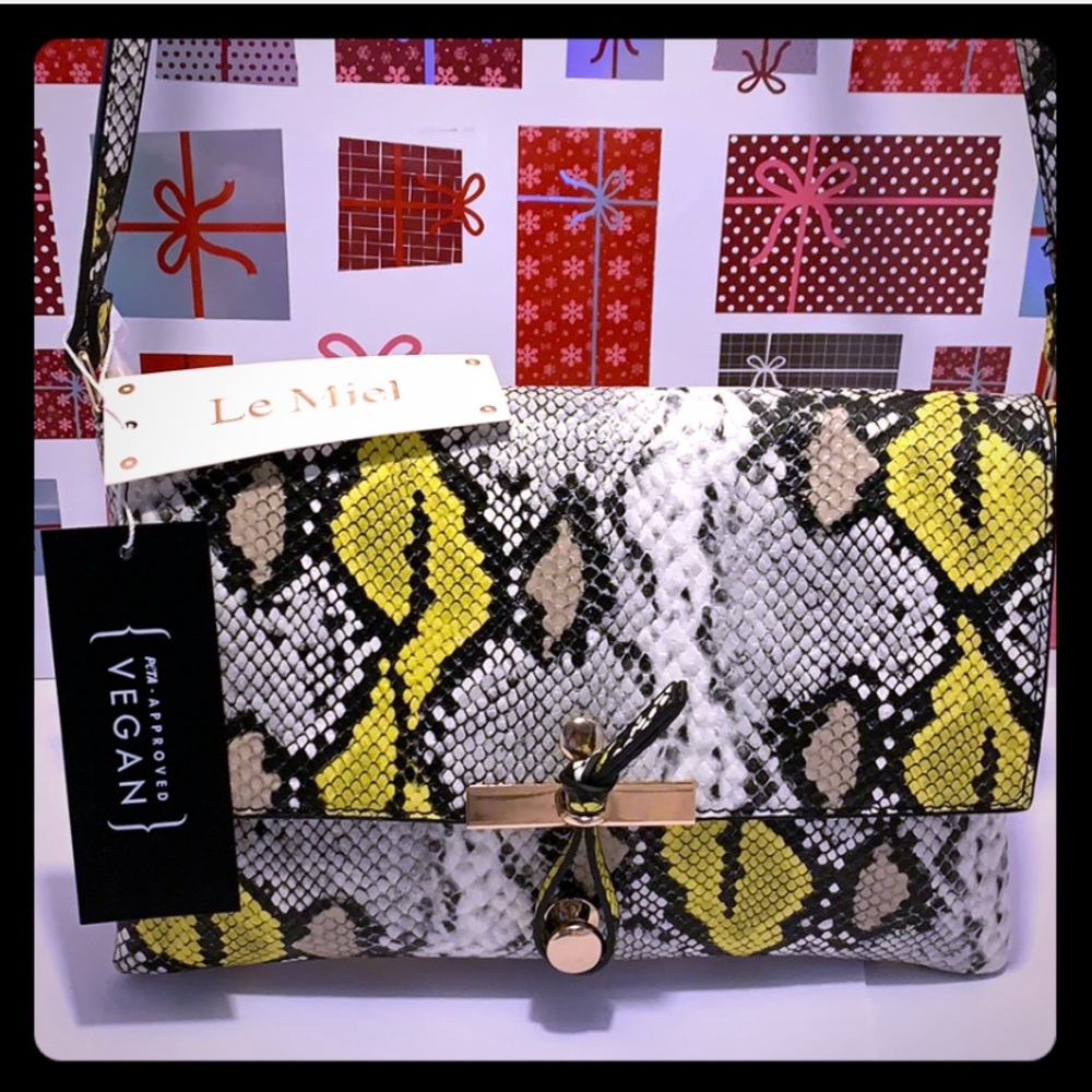NWT Le Miel Vegan Snake print CrossbodySling Bag